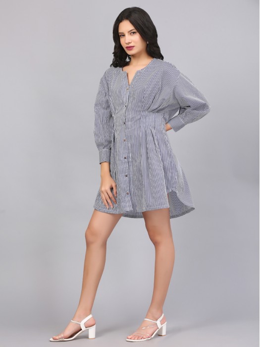 BUTTON DOWN GATHERED SHIFT DRESS