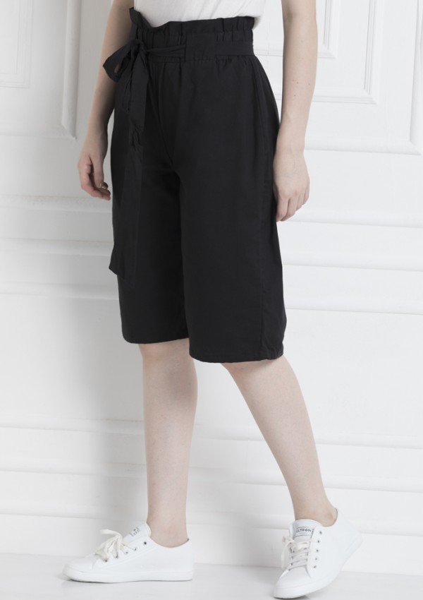 Knee length Bermuda Shorts In Organic Cotton