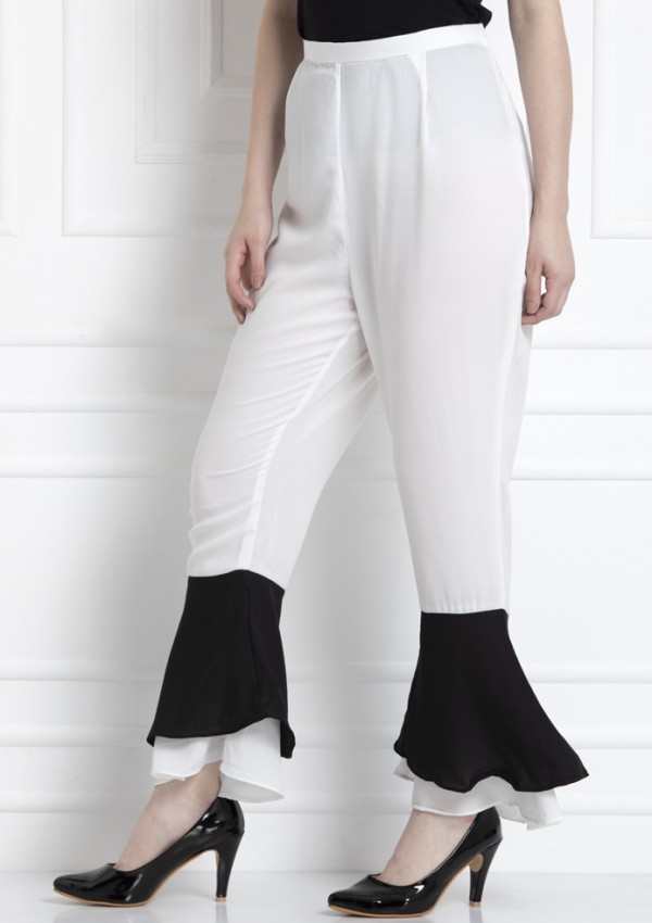 Pants With Bottom Down Flare