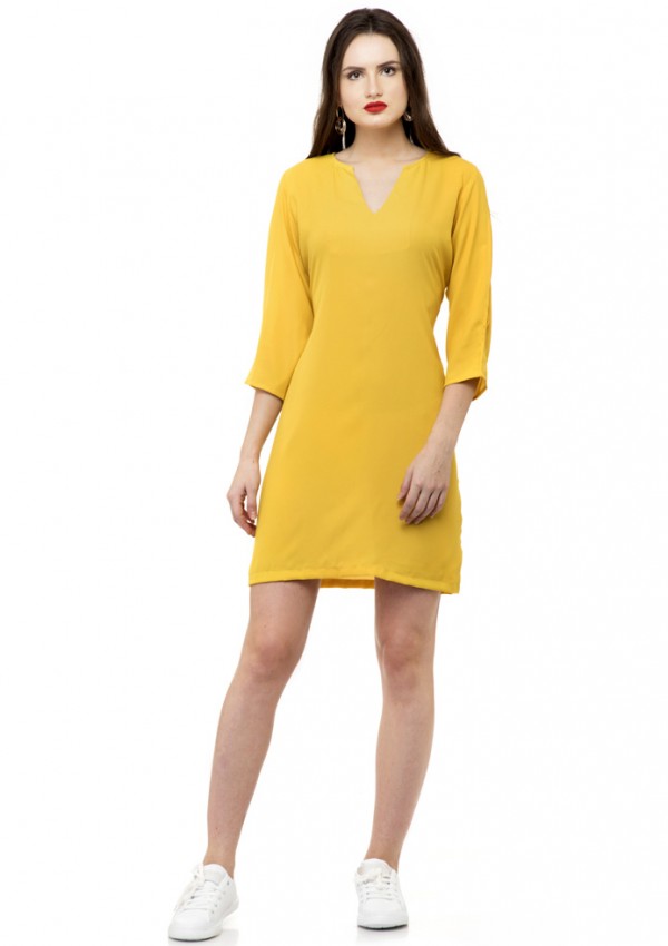 Long sleeves slim fit mini dress.