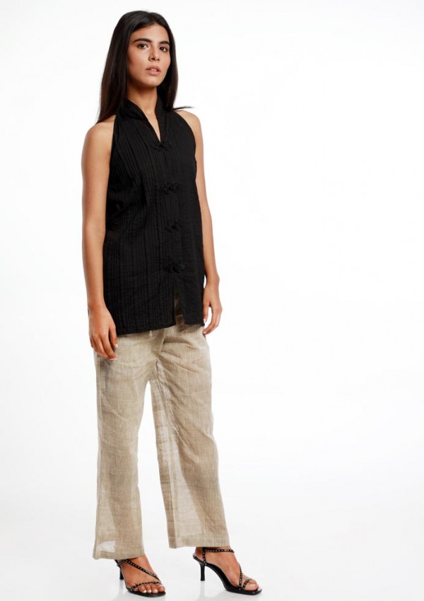 MICRO PLEATED SLEEVELESS HIGH RISE COLLAR COTTON SHIRT
