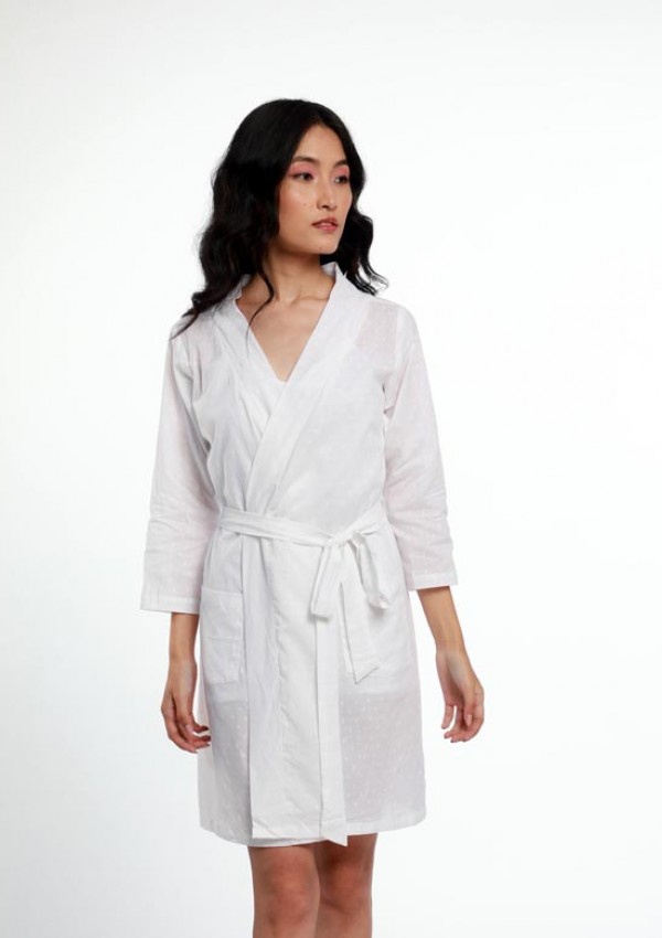 TEXTURED HANDWOVEN COTTON BATHROBE
