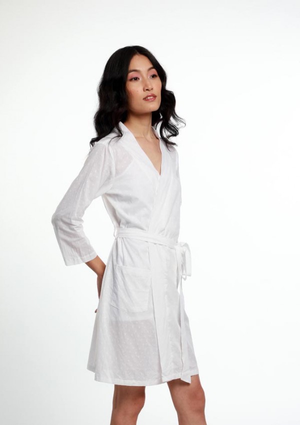 TEXTURED HANDWOVEN COTTON BATHROBE