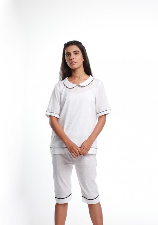 LOUNGEWEAR/ NIGHT SUIT